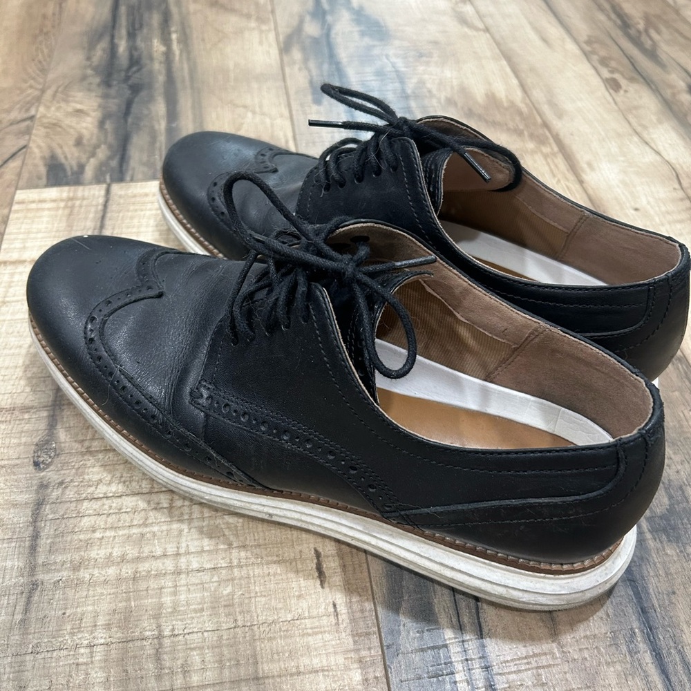 Cole Haan dress shoes